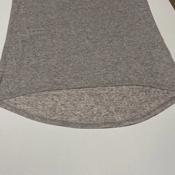 Top - Picture 2 of 6